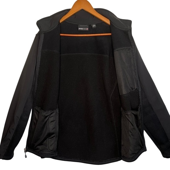 Swiss Tech Men’s Soft Shell Windbreaker Performance Jacket Black Size M 38-40 - Picture 4 of 16